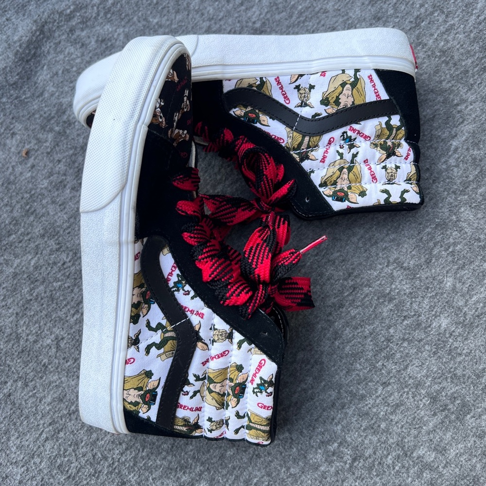 RARE Vans x Gizmo House of Horror Customs Wms 8/Men 6.5